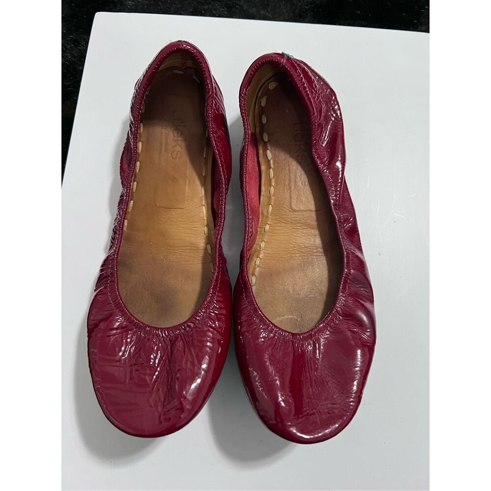 Tieks Ruby Red Patent Ballet Flats 9 - Women | Color: Red |‎ Size: 9